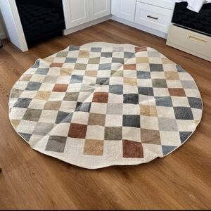 Carina Colorful Checkered Washable Rug and Rug Pad BRAND NEW (from Rugs USA)